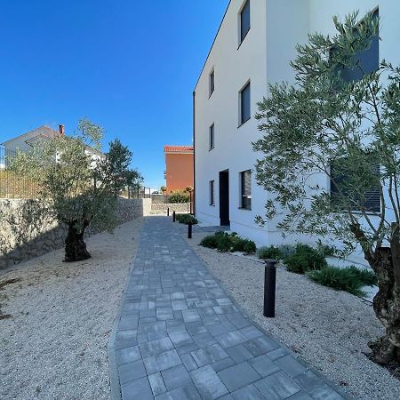 Lux Nanea Apartment Veglia Exterior foto