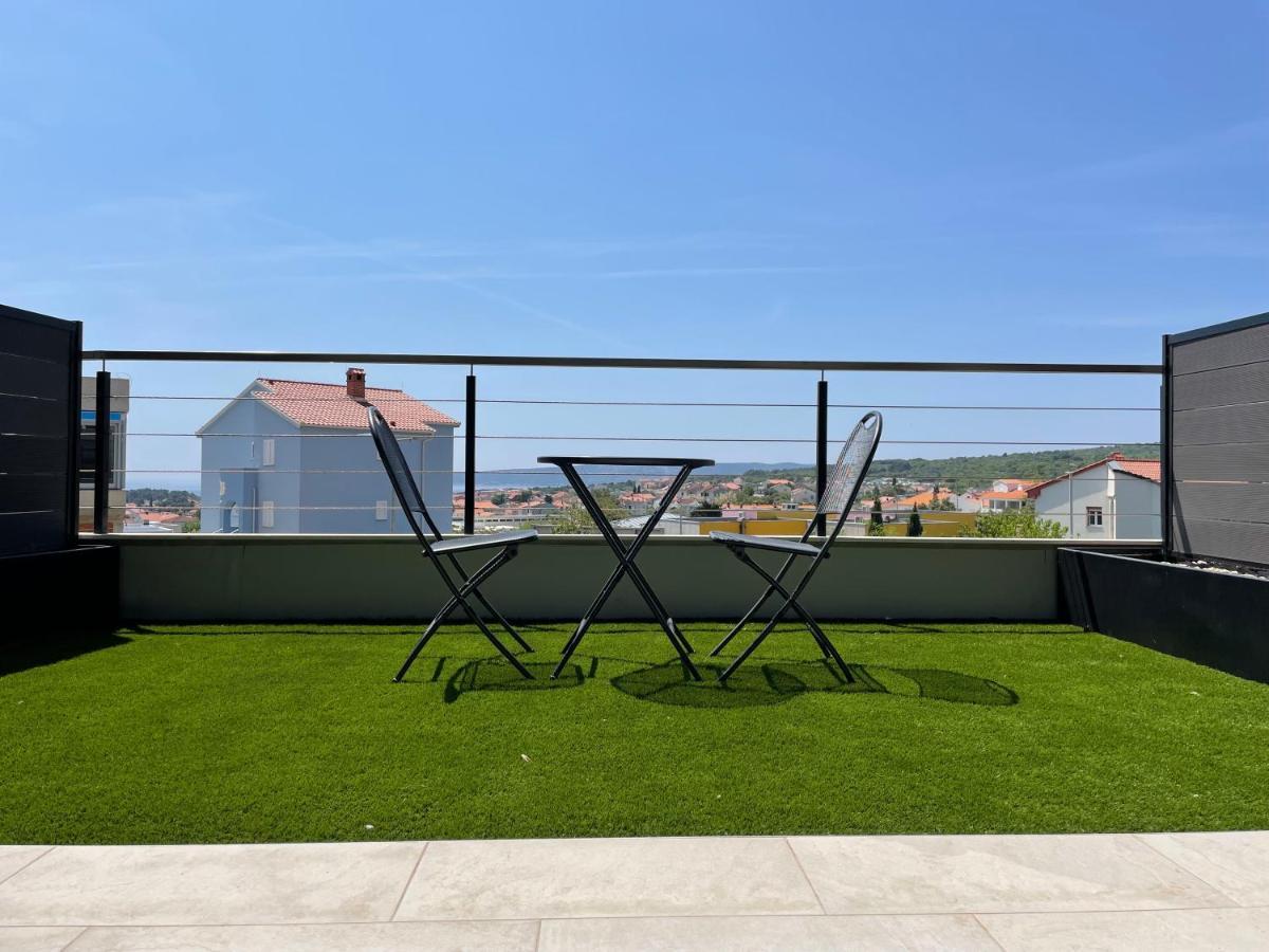 Lux Nanea Apartment Veglia Exterior foto